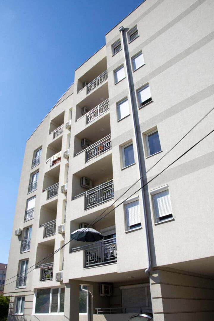 Sunray Apartman Pozarevac Luaran gambar